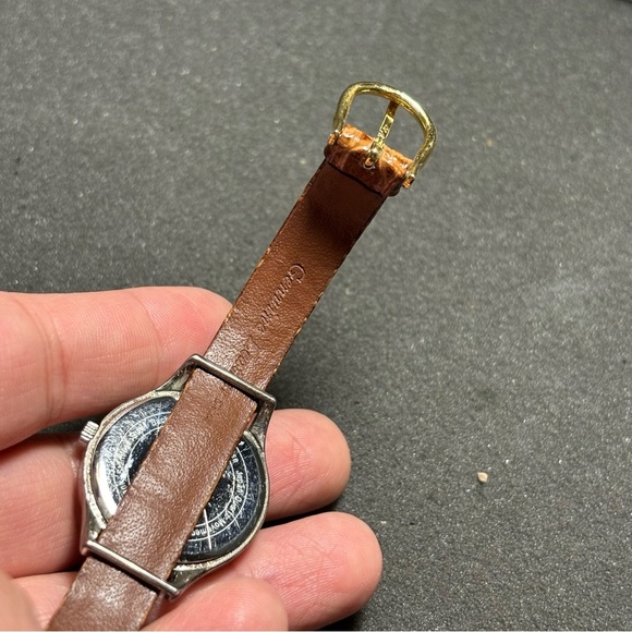 Ladies Ecclissi Sterling Siver 23183 MOP Dial Quartz Watch w/ Leather Strap - Picture 4 of 7